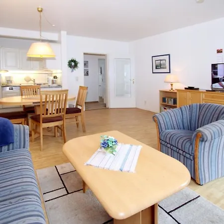 Gmelinstra_e 23_ Whg_ 6 Apartament *